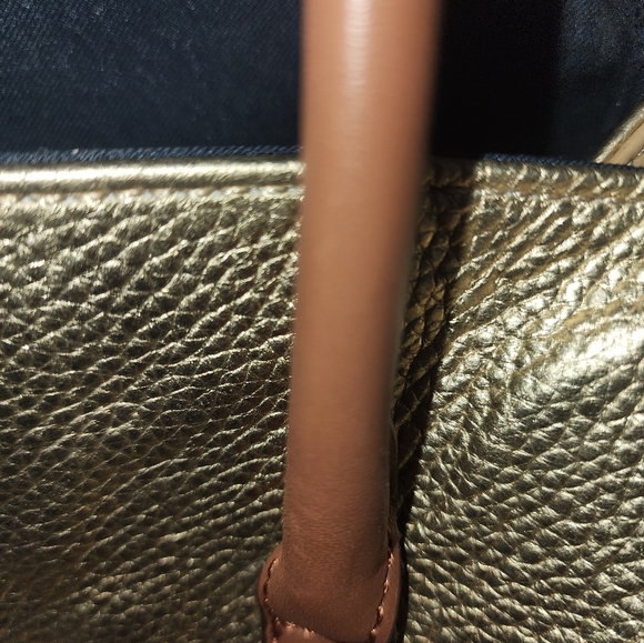 Tommy Hilfiger Turnlock Pebble Leather Colorblock Convertible Top Handle - Picture 8 of 14